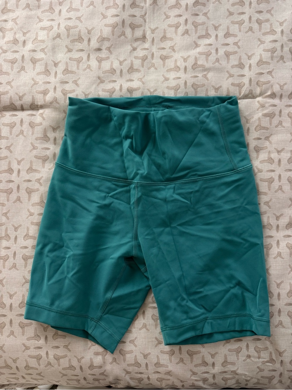 Women’s Lululemon biker shorts